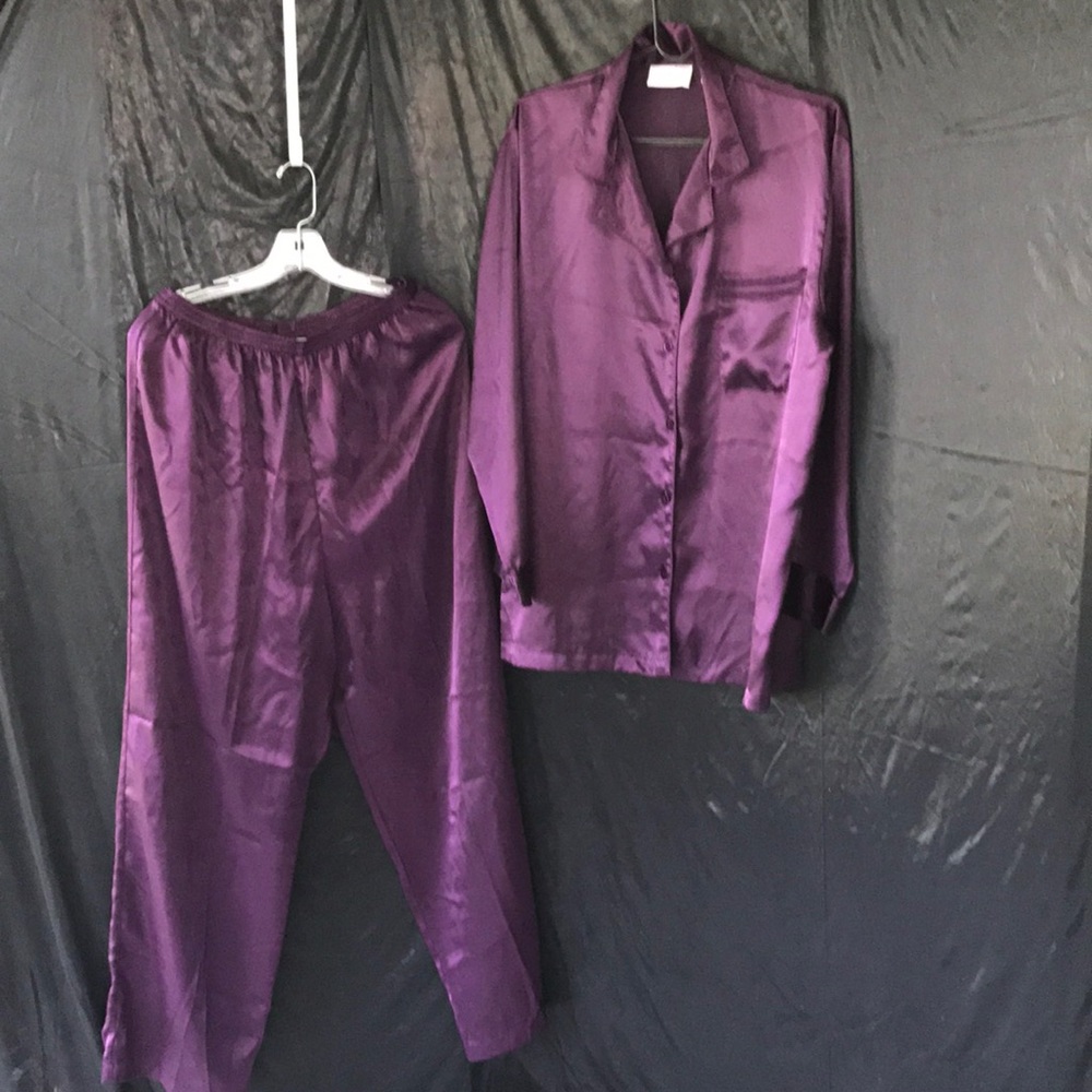Cabernet sleepwear set